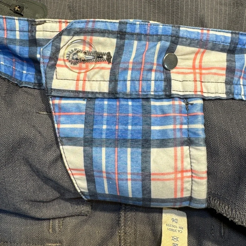 Lululemon‎ Cadence Commute Shorts Mens Size 32 Gray Pinstripe Cargo Utility Golf